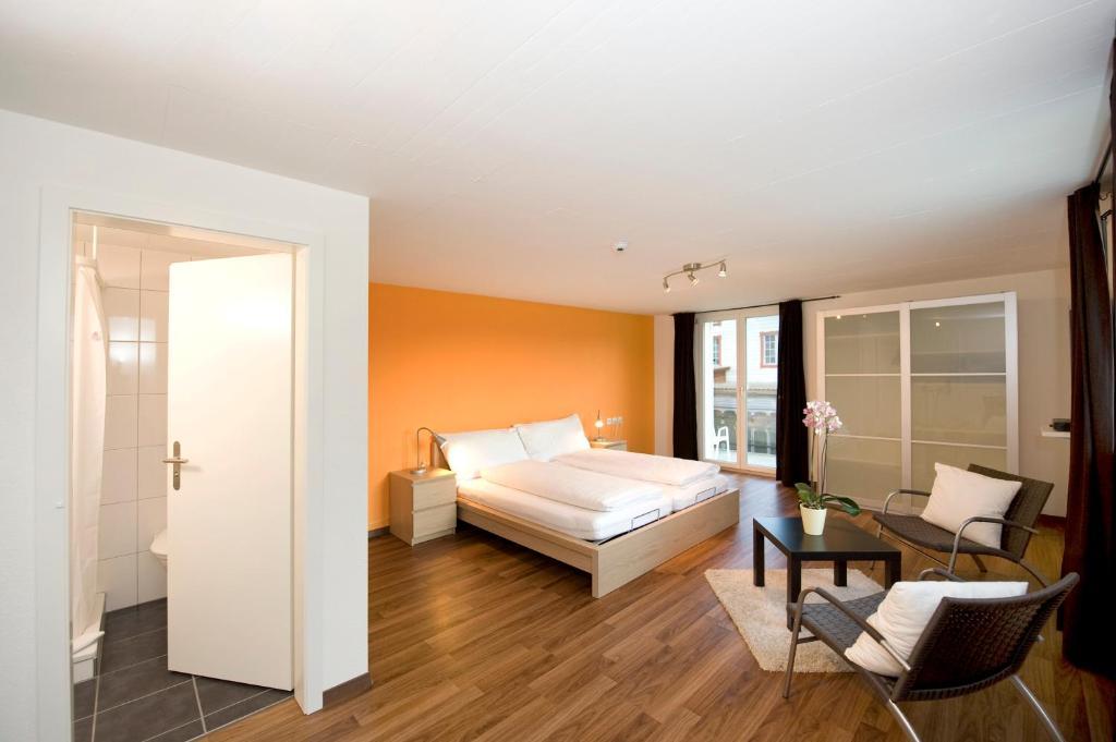 Hotel Restaurant Roessli Uetendorf Room photo